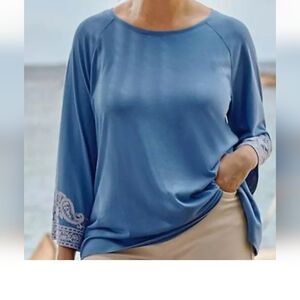 New' J. JILL Women's Blue with White Embroidered Paisley  scoop Neck Pullover